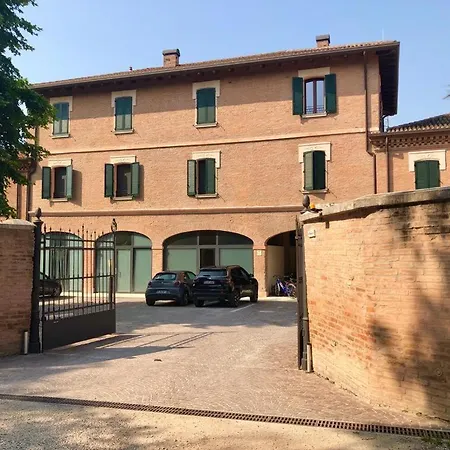 Charming Flat In Centro A Con Posto Auto Holiday home *