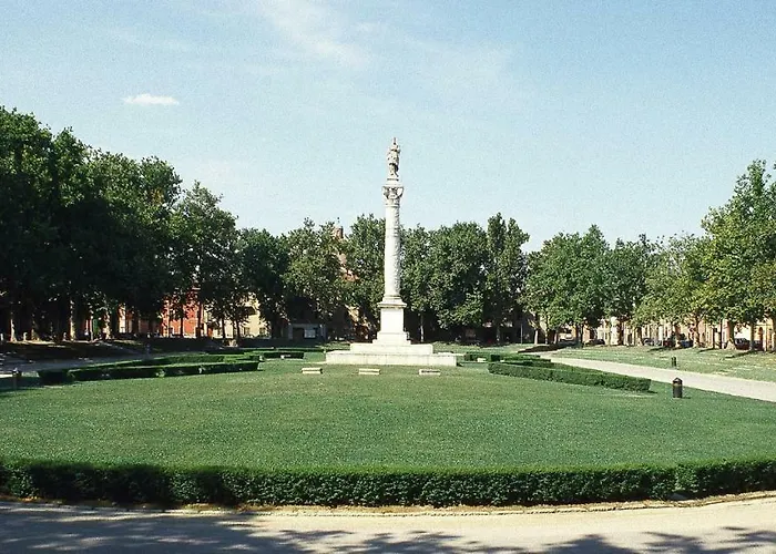 Charming Flat In Centro A Con Posto Auto Casa vacanze Ferrara