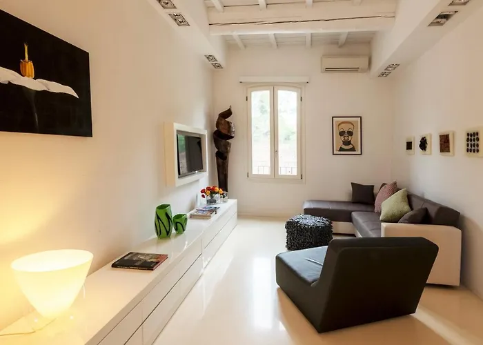 Charming Flat In Centro A Con Posto Auto Casa vacanze *