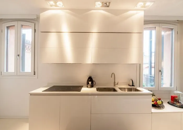 Casa vacanze Charming Flat In Centro A Con Posto Auto *