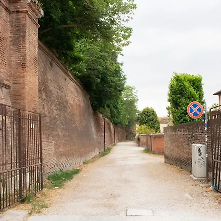 Charming Flat In Centro A Con Posto Auto * Ferrara