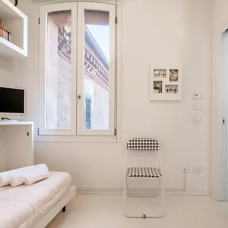 Charming Flat In Centro A Con Posto Auto Feriehus