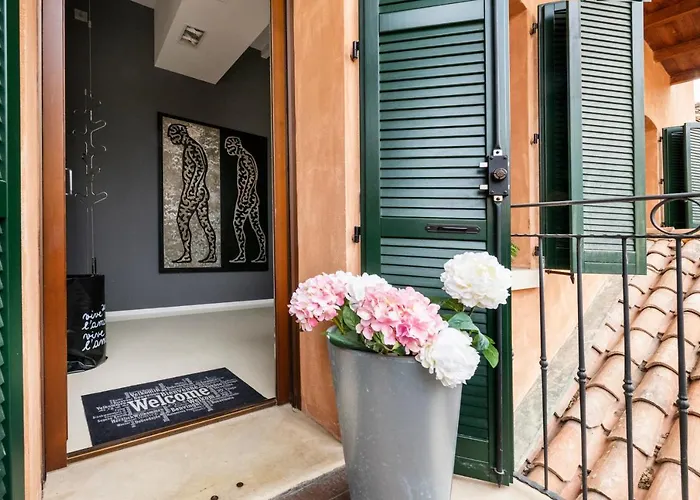 Charming Flat In Centro A Con Posto Auto Nyaraló